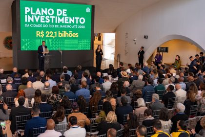 Eduardo Cavaleire em reunião com Conselho do Rio