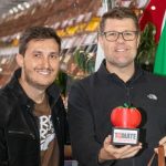 O prefeito de Paty do Alferes, Dr. Julinho Juju (PL), e o deputado e ex-secretário estadual de Turismo Gustavo Tutuca (PP): liberação milionária para eventos, incluindo a Festa do Tomate