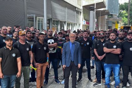 Deputado Luiz Paulo se reuniu com aprovados da PMERJ e voltou a defender a convocação de cerca de 3 mil candidatos que aguardam nomeação desde o concurso de 2023