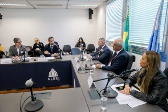 Reunião da Comissão Especial de Contenção dos Gastos Públicos da Alerjc debateu mudanças no orçamento estadual e medidas para ampliar a transparência das contas públicas