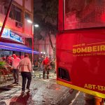 O histórico Café Lamas, no Flamengo, foi atingido por um incêndio que causou destruição na cozinha e em parte da estrutura do restaurante
