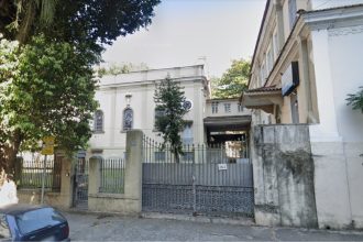 Fachada do antigo Colégio Providência, em Laranjeiras