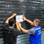 Agentes do Detran interditam estabelecimento — Foto: Divulgação