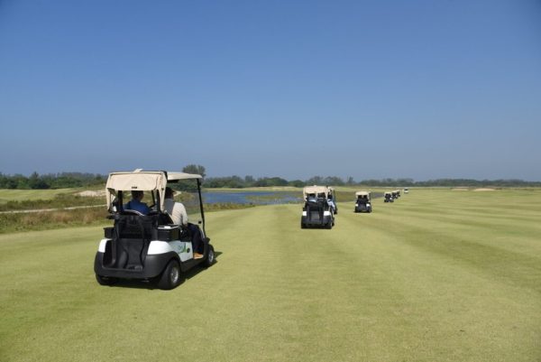 Investigados por fraude bilionária em banco extinto há mais de 60 anos anunciam o Campo Olímpico de Golfe, na Barra, como nova sede da empresa