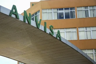 anvisa lote agua