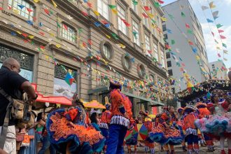 O Arraiá do CCBB volta a ocupar a área externa do centro cultural no Rio