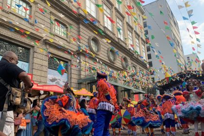 O Arraiá do CCBB volta a ocupar a área externa do centro cultural no Rio