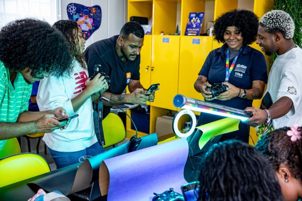 Espaços da Juventude abrem 3.500 vagas para  cursos gratuitos; oportunidades são destinadas a jovens de 15 a 29 anos residentes na cidade do Rio