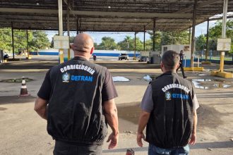 Ação da Corregedoria do Detran RJ no posto de vistoria de Santa Cruz resultou na abertura de sindicância para apurar o descarte irregular de documentos.
