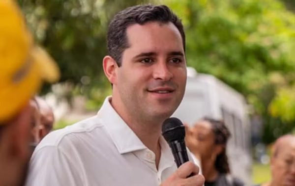 Cavaliere cancela multas de reboques aplicadas desde janeiro e libera circulação no Rio