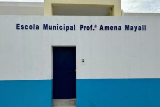 escola cabo frio