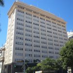 O Edifício Estácio de Sá agora abriga mais um serviço ao funcionalismo: um ponto oficial para descarte de canetas emagrecedoras e materiais perfurocortantes.