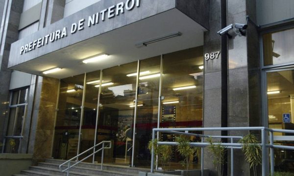 fachada da sede da Prefeitura de Niterói