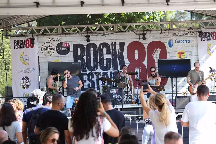Bora lá: fim de semana no Rio tem pós-dia dos namorados, Copa, aniversário do Jardim Botânico e mais festa junina 63 festival rock 80