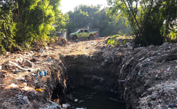 lixão clandestino em Jacarepaguá