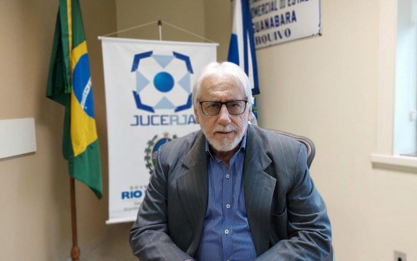 Sergio Tavares Romay deixou a chefia de gabinete da Jucerja e foi nomeado para um novo cargo na estrutura da autarquia
