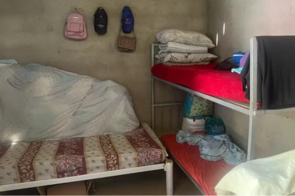 Quarto de abrigo onde vítimas eram mantidas em situação análoga à escravidão em Araruama