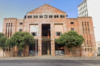 Edifício Docas André Rebouças, no Cais do Valongo
