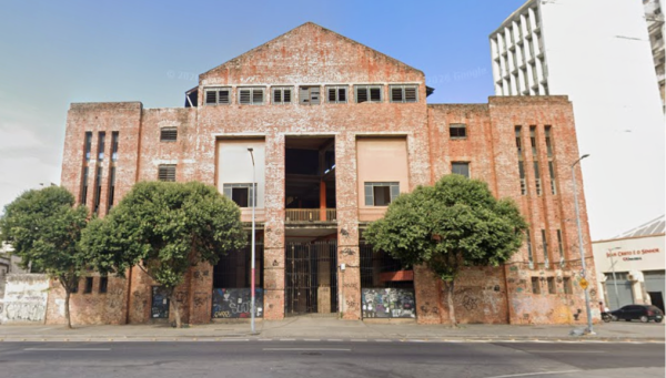 Edifício Docas André Rebouças, no Cais do Valongo