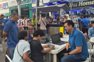 Gabinete móvel de Paulo Messina percorre bairros do Rio e ultrapassa 3,6 mil atendimentos a famílias atípicas