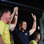 Douglas Ruas e Flavio Bolsonaro