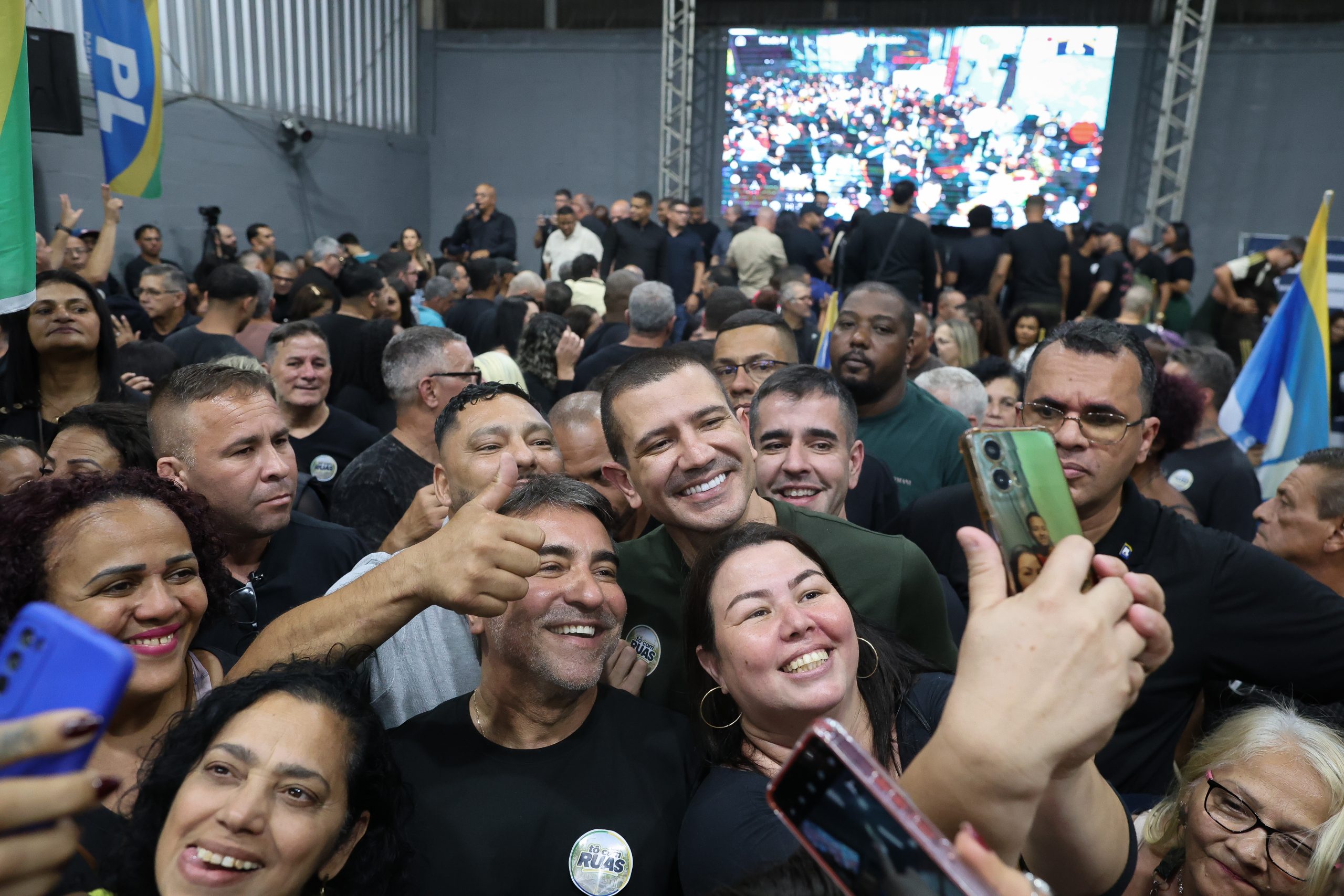 Douglas Ruas reúne aliados em Mesquita e defende governo voltado aos 92 municípios do Rio