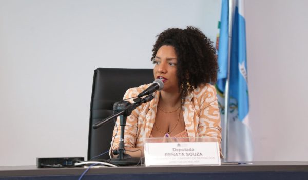 Renata Souza