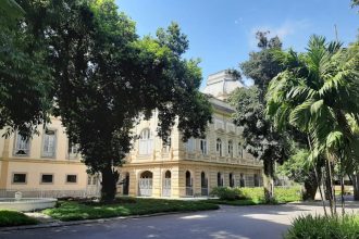 O Palácio Guanabara aplicou goleada de 75 X 40 no Diário Oficial: 75 exonerações contra apenas 40 nomeações