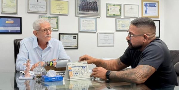 O prefeito Capitão Nélson e o filho, Nelsinho Ruas: vaga garantida na nominata do PL