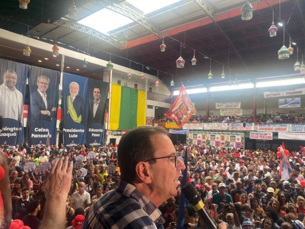 Paes brinca com Quaquá e o racha na esquerda, pede votos para Benedita e Pedro Paulo: ‘me considero um dos maiores especialistas em DR no PT’