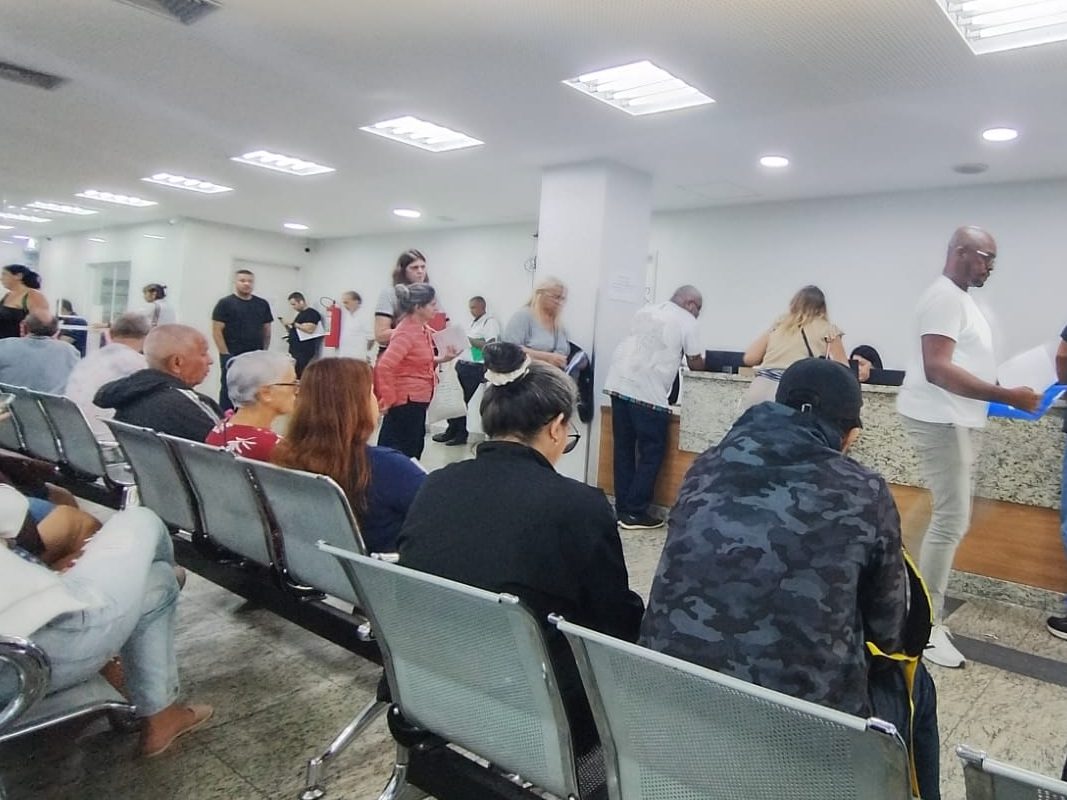 Pacientes do SUS relatam lentidão e dificuldades para retirar medicamentos de alto custo na Riofarmes 62 WhatsApp Image 2026 07 06 at 15.22.13 edited 1
