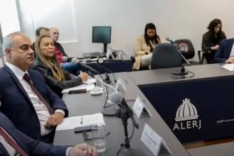 Comissão Especial para Contenção de Gastos do Estado foi suspensa pela Justiça do Rio