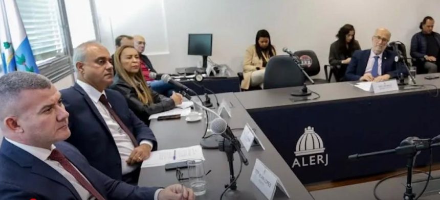 Comissão Especial para Contenção de Gastos do Estado foi suspensa pela Justiça do Rio