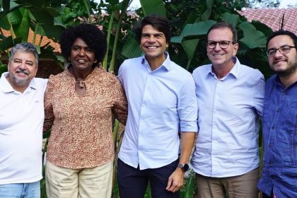 Quaquá, Benedita, Pedro Paulo, Paes e Diego Quaquá, presidente estadual do PT: paz no reino dos petistas e na chapa ao governo do estado