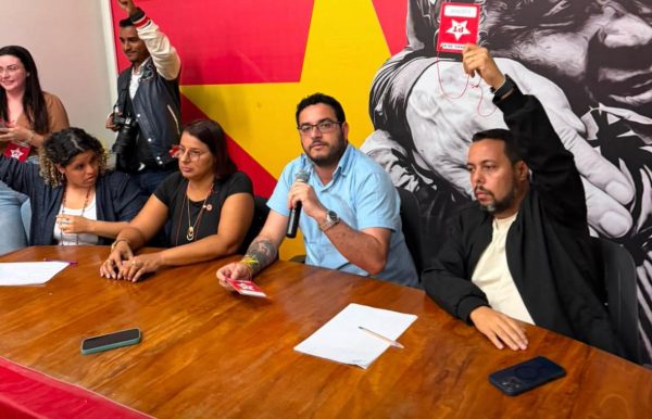 Quaquá é aprovado pelo diretório do PT, por unanimidade, e vai coordenar a campanha de Lula no Rio