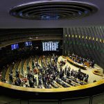 O cofre, ou melhor, o plenário do Senado, que, ao lado da Câmara, foram responsáveis pelo repasse de R$ 8 bilhões em emendas, em pouco mais de dez anos, aos municípios do Rio