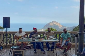 Roda de samba no Corcovado é uma das atrações do fim de semana de final da Copa