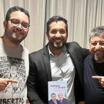 Luciano Medeiros entre Diego e Washington Quaquá: a desistência da candidatura do PSD para ajudar um aspirante do PT