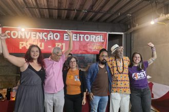 Candidatos do PSTU para eleição de 2026, em Convenção Eleitoral do partido — Foto: Divulgação