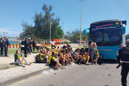 Torcedores do Peñarol são condenados por agressões durante confusão antes de jogo da Libertadores