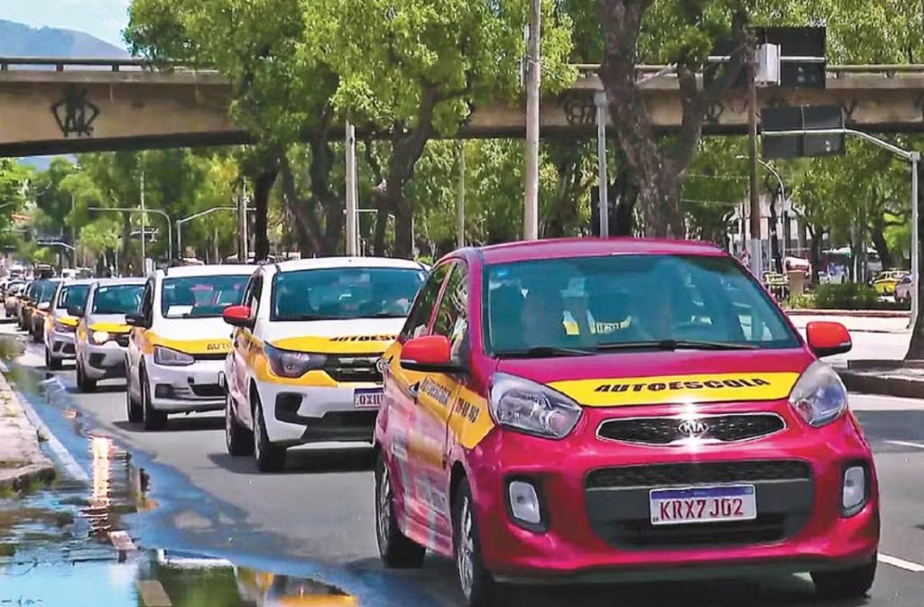 Detran passa a realizar exames práticos de direção aos domingos em áreas de Santa Cruz e Sepetiba, na Zona Oeste do Rio