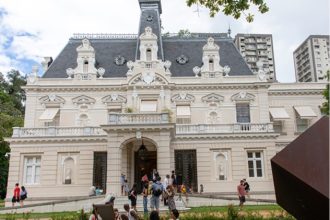 Casa Firjan recebe nesta quinta-feira (2) o 3º Fórum Rio de Futuro, que reunirá especialistas para debater Educação, Segurança Pública e Saúde.
