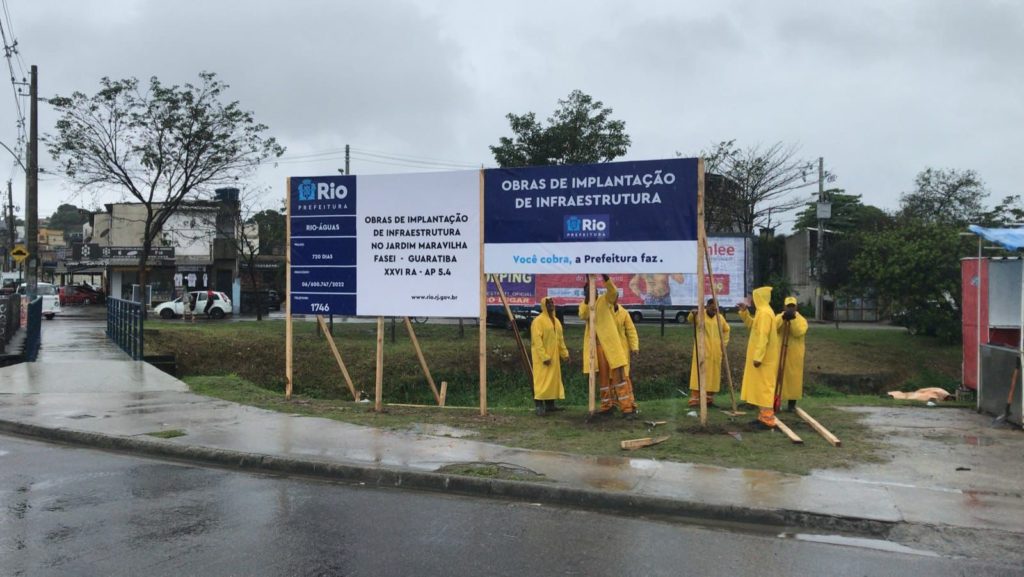 Segue o seco: Prefeitura do Rio assina o contrato de R$ 233,8 milhões para obras de prevenção de enchentes no Jardim Maravilha, em Guaratiba 62 guaratiba obra