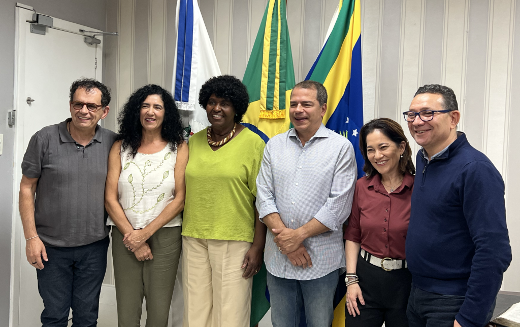 Prefeito de Campos, Frederico Paes se reúne com Benedita da Silva e a chama de ‘futura senadora’ 62 image 30