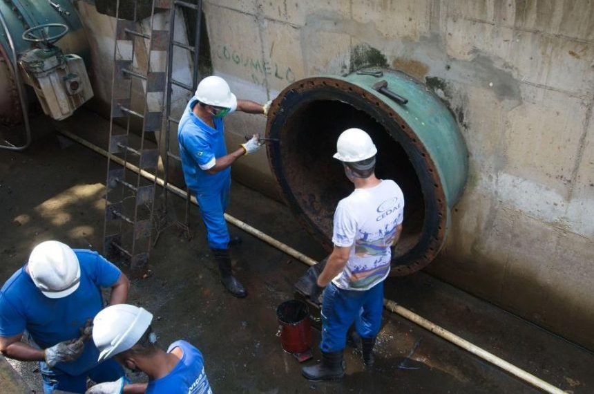 Manutenção preventiva anual da ETA Guandu em 2020 — Foto: Reprodução/Cedae