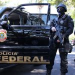 Polícia Federal apreendeu R$ 500 mil em espécie durante operação em Campos dos Goytacazes; dinheiro seria destinado, segundo a investigação, à prática de corrupção