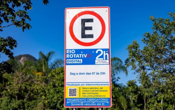 Rio Rotativo Digital: em três dias de funcionamento, projeto-piloto do novo sistema de estacionamento realiza mais de 7,6 mil validações no Jaé