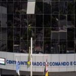 A Secretaria de Estado de Segurança Pública, sediada no Centro Integrado de Comando e Controle (CICC), contratou o aluguel de oito SUVs blindados para o transporte do alto escalão.