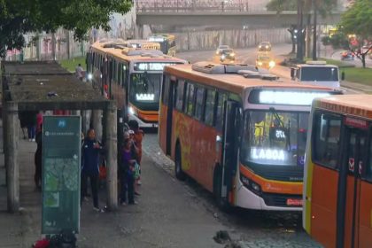 suspensao greve