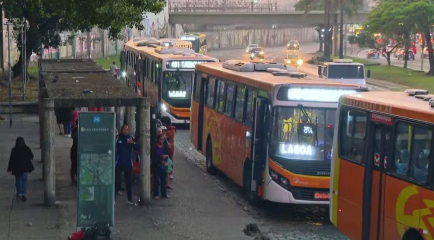 suspensao greve